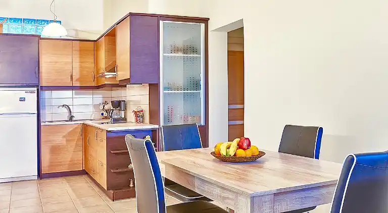 Villa Karteros with private swimming pool