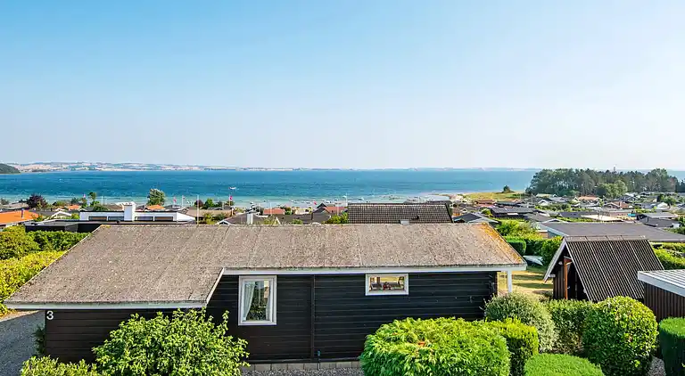Holiday home in Følle Strand