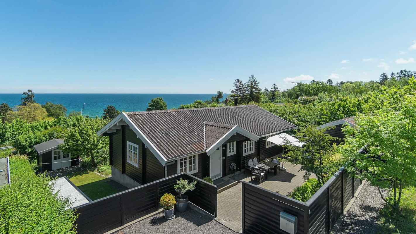 Sommerhus med havudsigt på smukke Bornholm (mh83866) Feriebolig