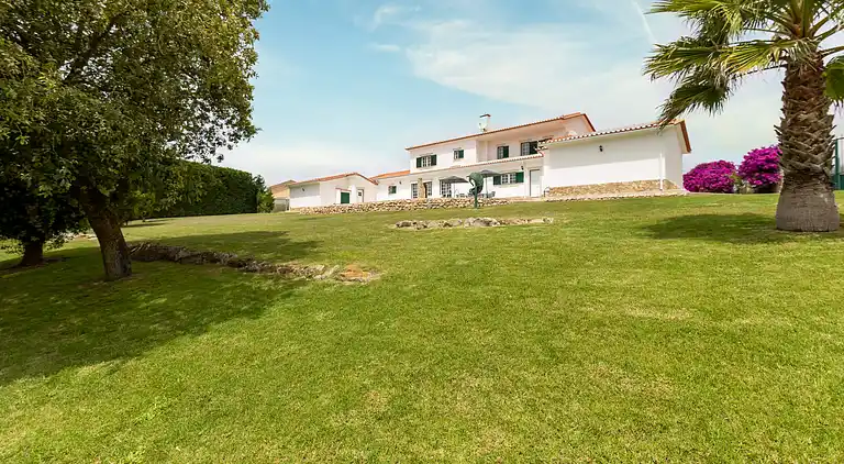 Villa Casa Branca - with Private Pool & Big Garden 