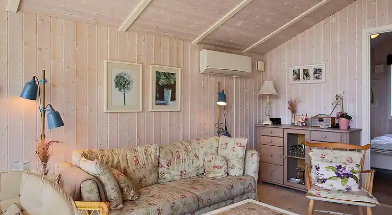 Holiday home in Føllenslev