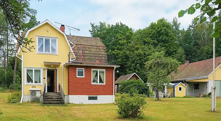 Holiday home in Vänersborg Municipality
