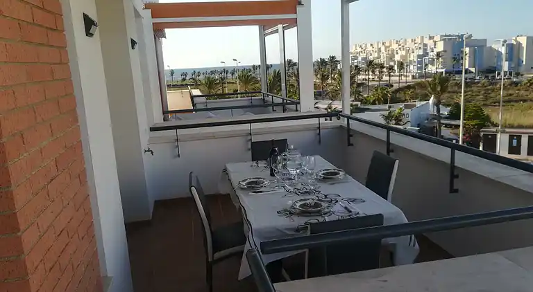 Lejlighed i urbaniseringen af ​​Roquetas de Mar, Almería