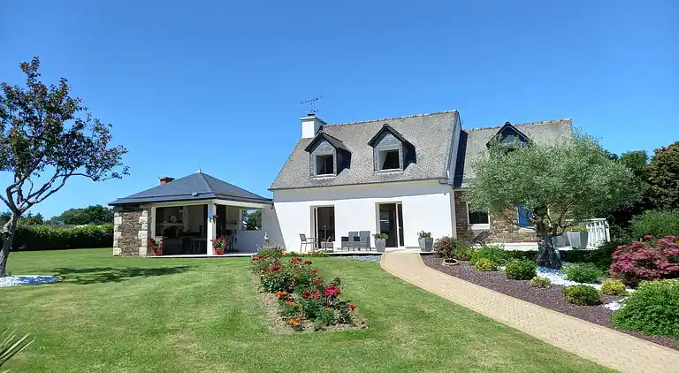 Holiday home in Hirel