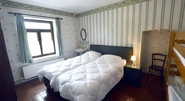 Farm house in Aublain