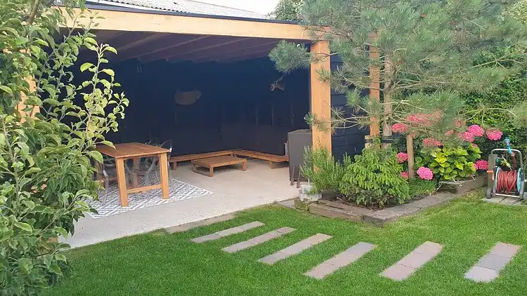 Holiday home in Brouwershaven