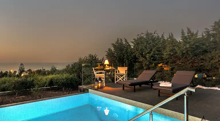 Luxury Villa Golden Crest with private swimming pool