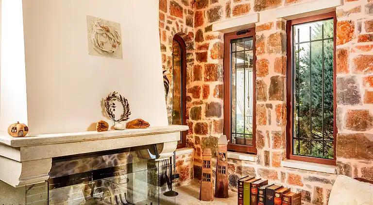 Luxury Villa Golden Crest with private swimming pool