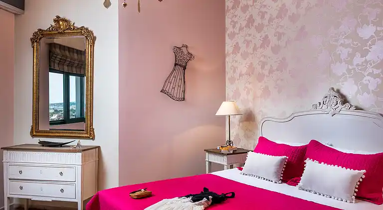 Luxury Villa Golden Crest with private swimming pool