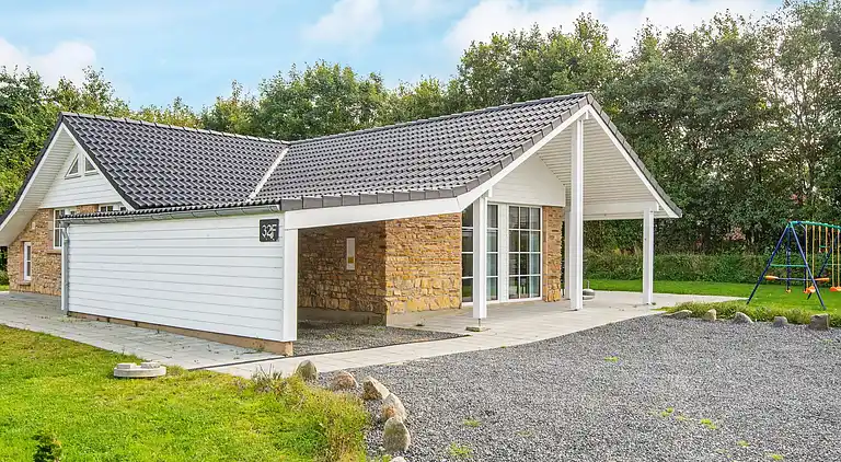 Holiday home in Kvie Sø