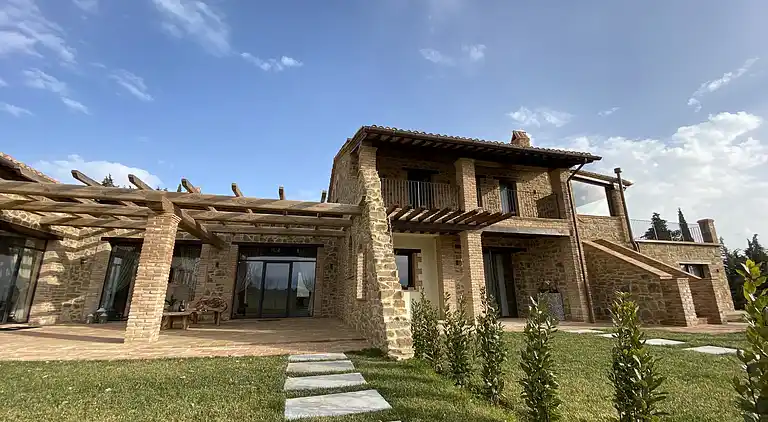 Luxury & Panoramic Villa with Pool