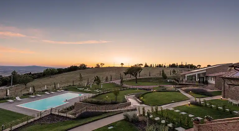 Luxury & Panoramic Villa with Pool