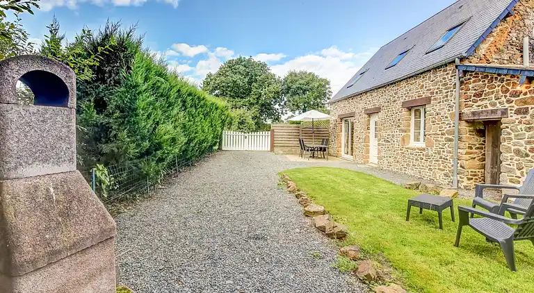 Holiday home in Courcy