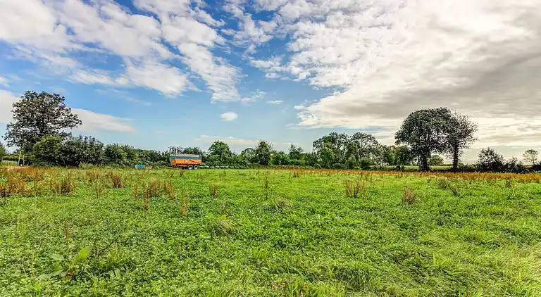 Holiday home in Courcy