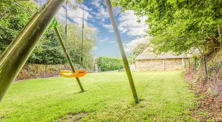 Holiday home in Courcy