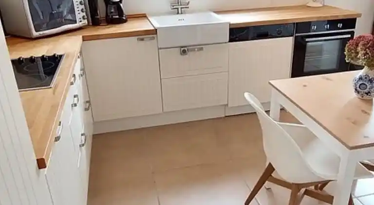 Holiday home in Plouhinec