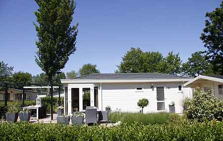 Chalet in Noord-Scharwoude