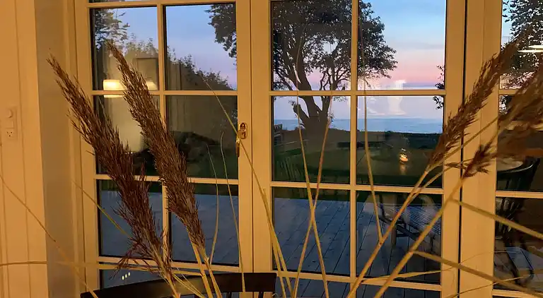 Sommerhus fra  2021, beliggende i første række til havet