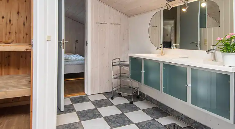 Holiday home in Fjellerup Strand