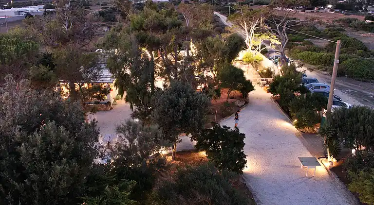 Exclusive apartment in an ancient villa facing the sea