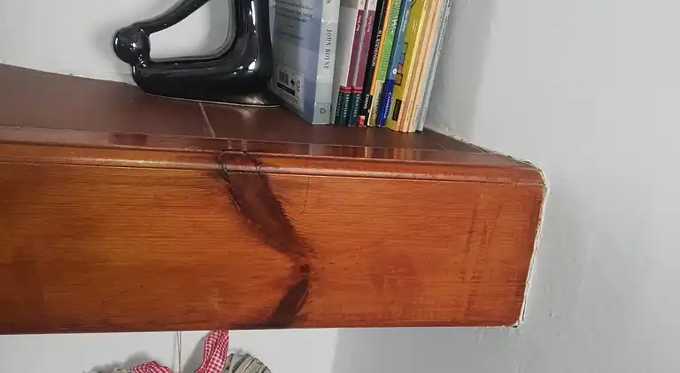 Traditionellt hus, lungt, nära havet. Ditt hem.