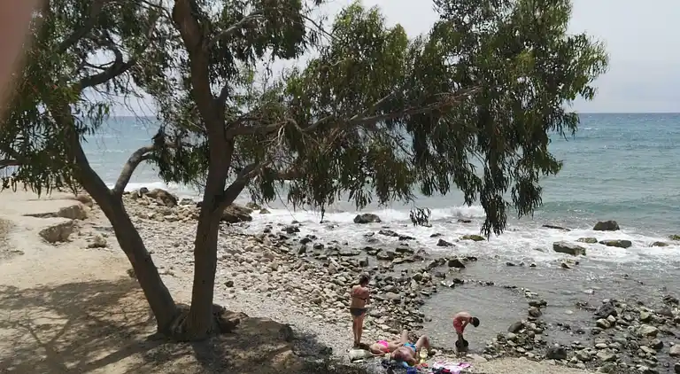 Traditionellt hus, lungt, nära havet. Ditt hem.