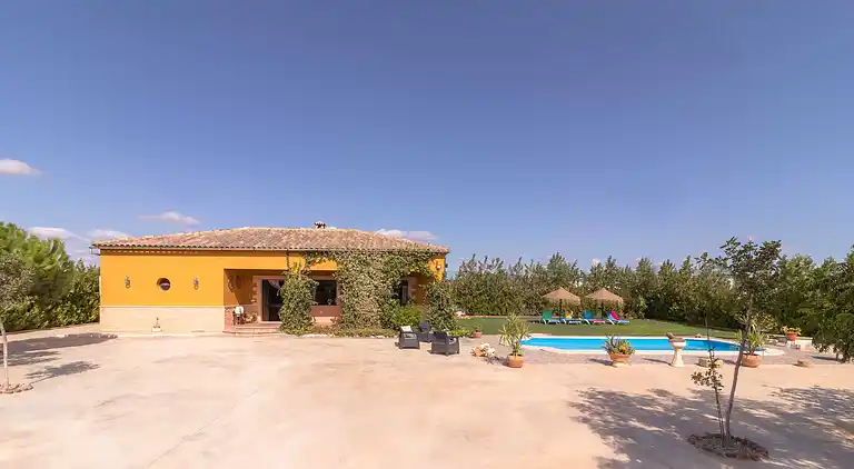 Feriebolig på bygda i Sevilla. Privat basseng. 6 pers