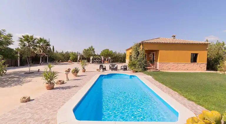 Feriebolig på bygda i Sevilla. Privat basseng. 6 pers