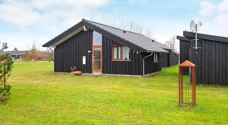 Holiday home in Skaven Strand