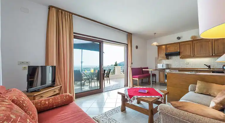 Apartment near Dubrovnik, Sea View, 2 Bedrooms, 4 Persons