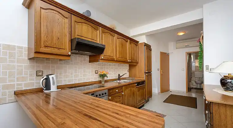 Apartment near Dubrovnik, Sea View, 2 Bedrooms, 4 Persons