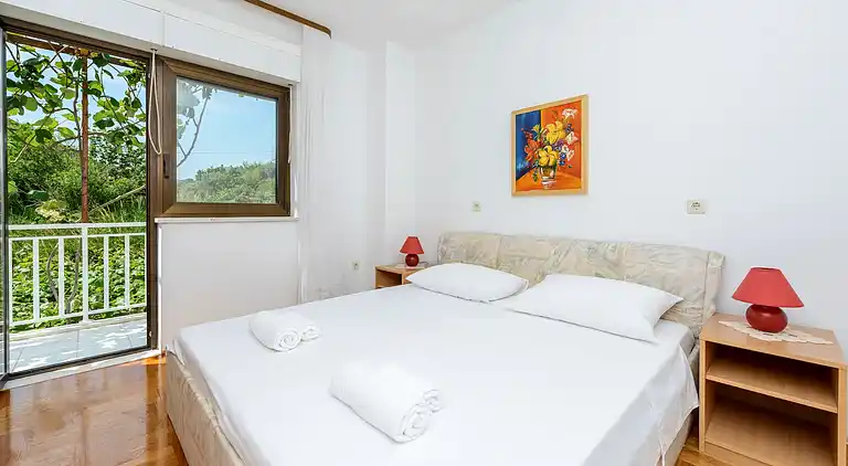 Apartment near Dubrovnik, Sea View, 2 Bedrooms, 4 Persons