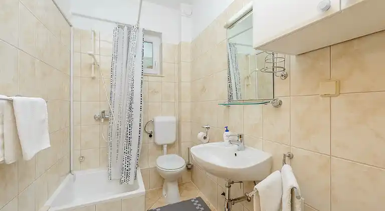 Apartment near Dubrovnik, Sea View, 2 Bedrooms, 4 Persons