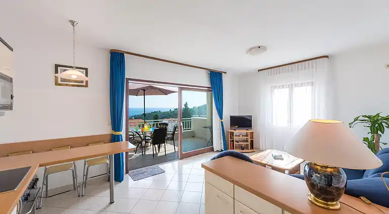 Apartment near Dubrovnik, Sea View, 2 Bedrooms, 4 Persons