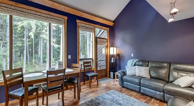 Mt. Baker Lodging Condo #23 - Sleeps 4!