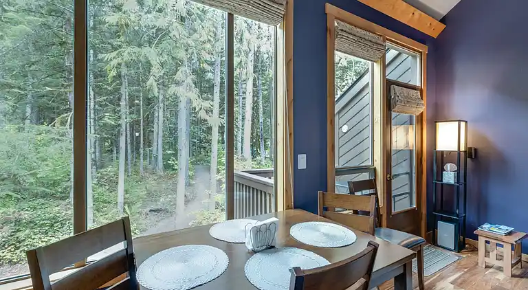 Mt. Baker Lodging Condo #23 - Sleeps 4!