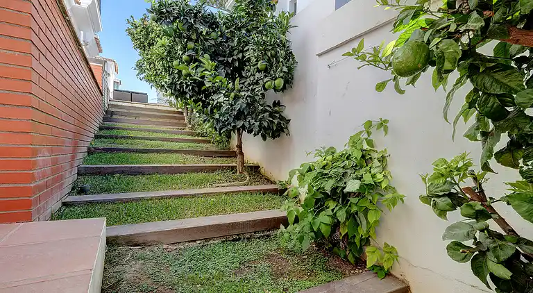 Villa in Puerto Marina with private pool