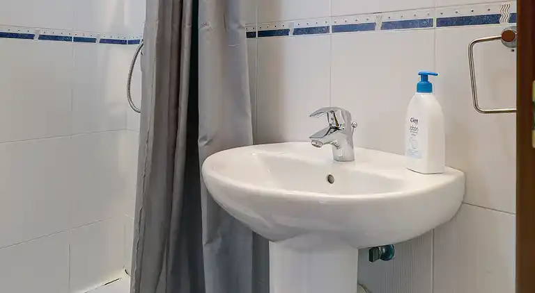 Villa in Puerto Marina with private pool