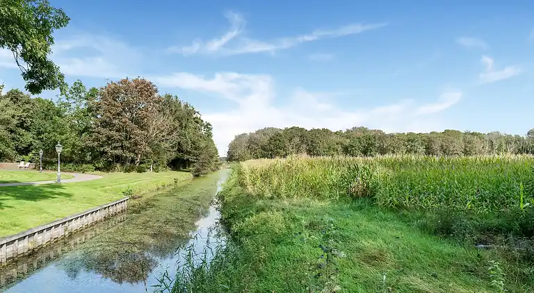 Apartment in Sint Maartensvlotbrug