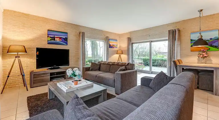 Apartment in Sint Maartensvlotbrug