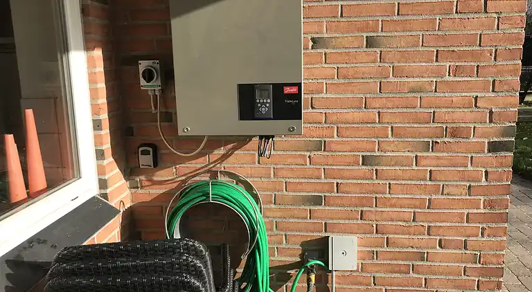 Home for the family in quiet surroundings