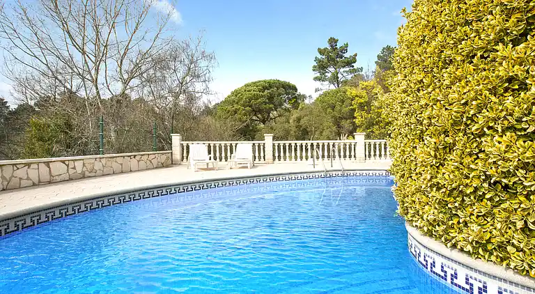 1-plans villa med privat pool