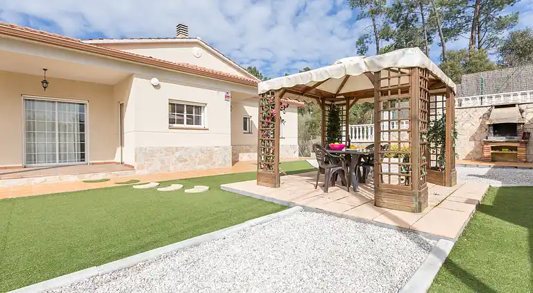 1-plans villa med privat pool