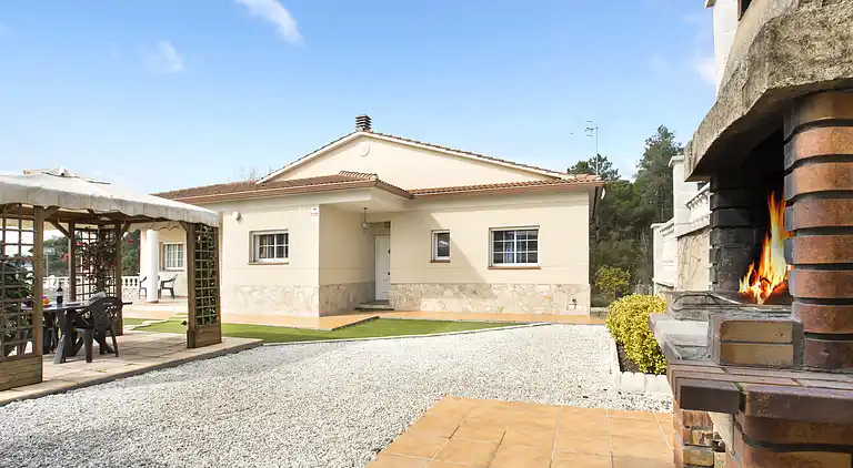 1-plans villa med privat pool