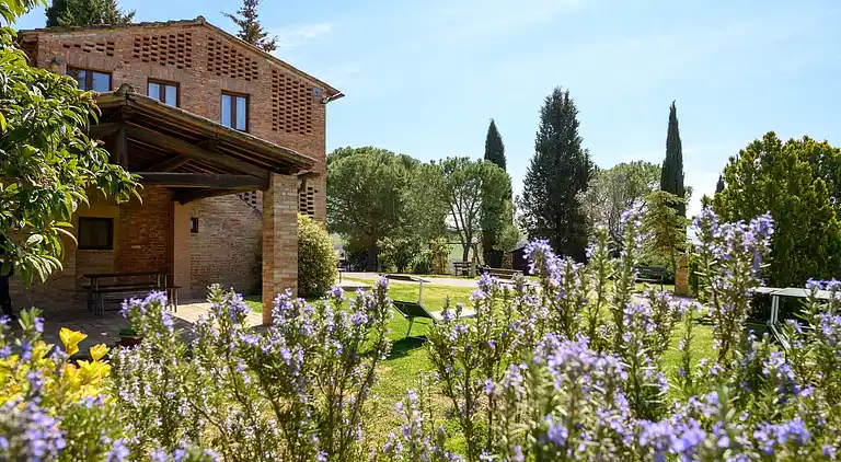 Gårdshus i San Giovanni d'Asso
