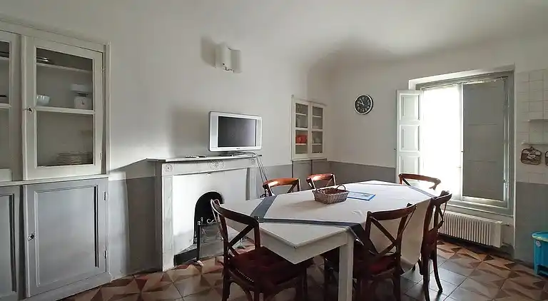 Three-rooms apartment