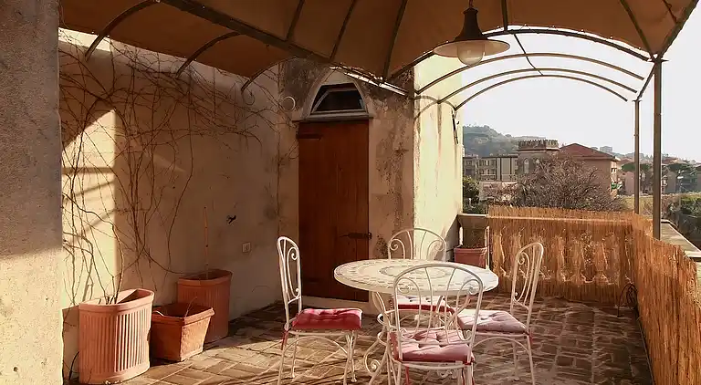 Three-rooms apartment