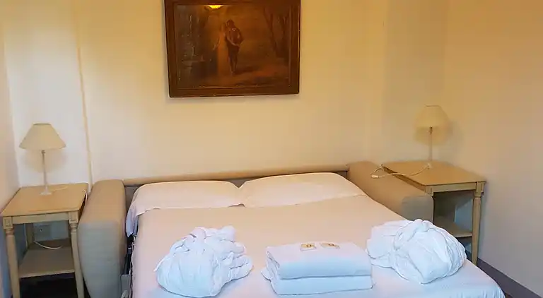 Four-rooms apartment