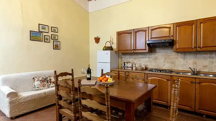 Gårdshus i San Giovanni d'Asso