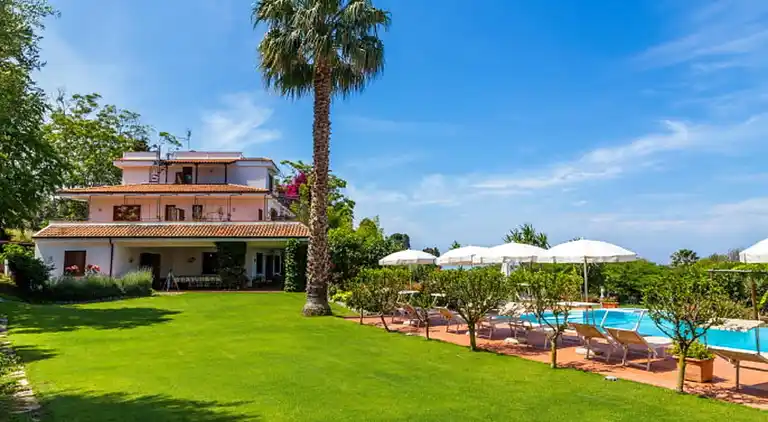 Villa in Santa Domenica